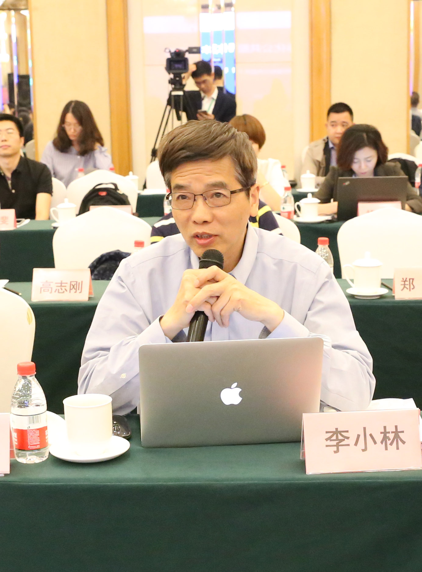 “互聯(lián)網(wǎng)+”招標(biāo)采購(gòu)與公共服務(wù)發(fā)展創(chuàng)新研討會(huì)在京召開(kāi)
